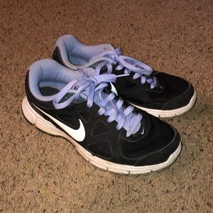 Nike Revolution size 10